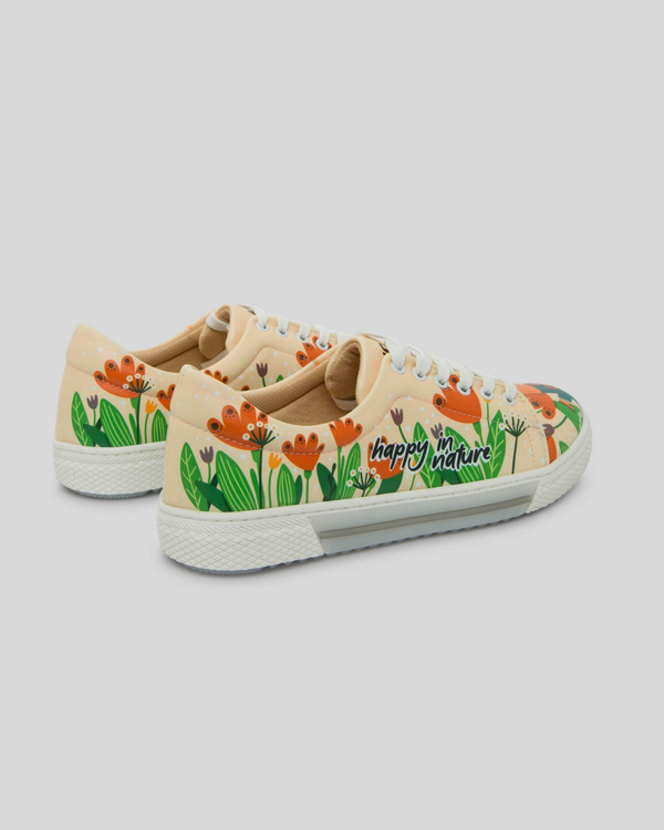 mumka-mujer-Zapatillas Felices en Naturaleza
