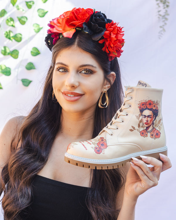 mumka-Calzado-mujer-Botas de Frida Kahlo A Quien Mejor Conozco